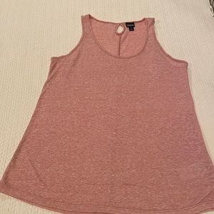 Patagonia linen/poly blend tank